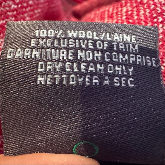 Red Patterned Women's Sweater Cardigan - Picture 4 of 5